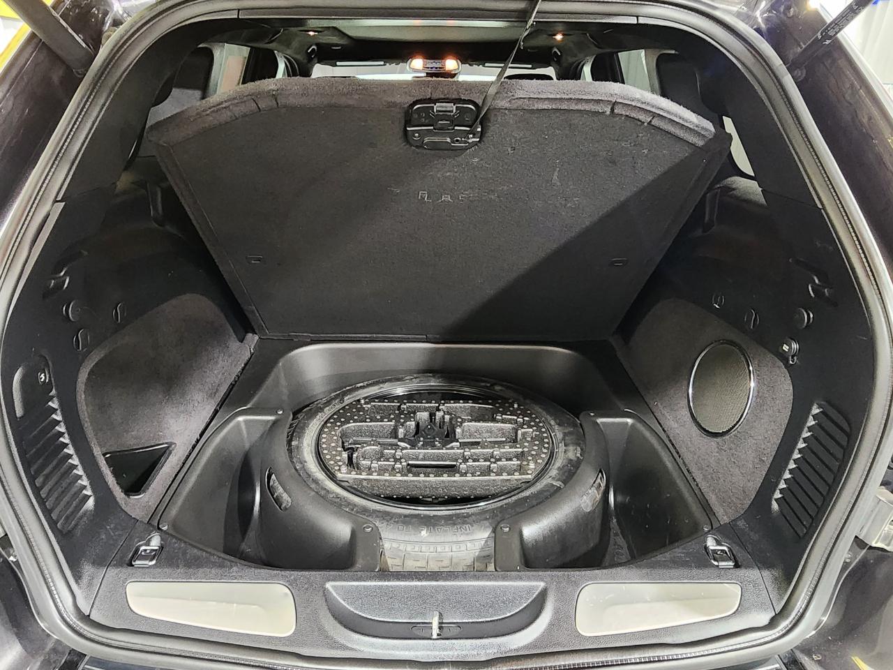 Jeep Grand Cherokee  2019