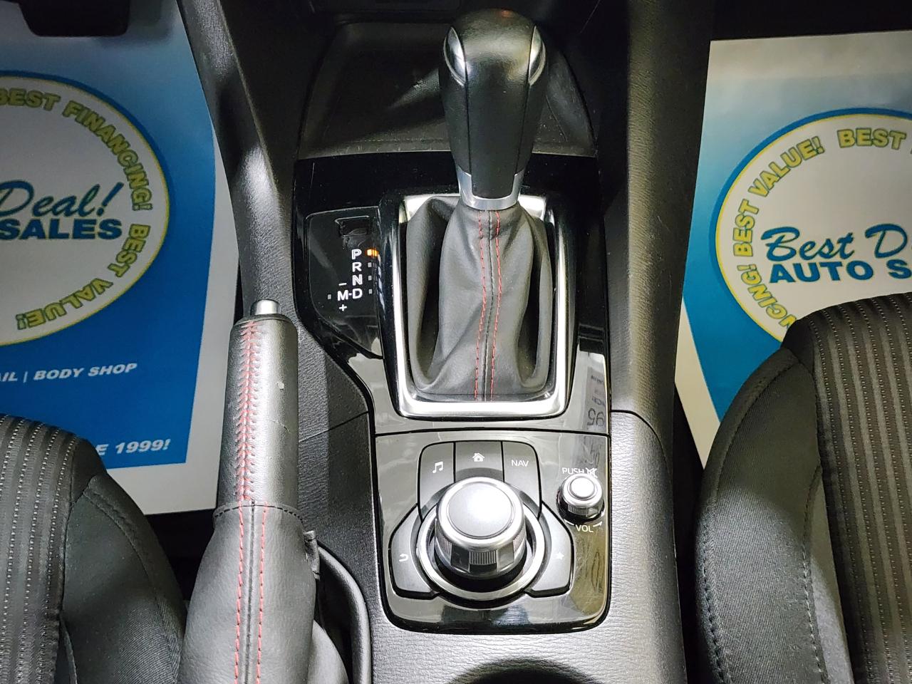 Mazda MAZDA3 i Touring AT 5-Door 2015