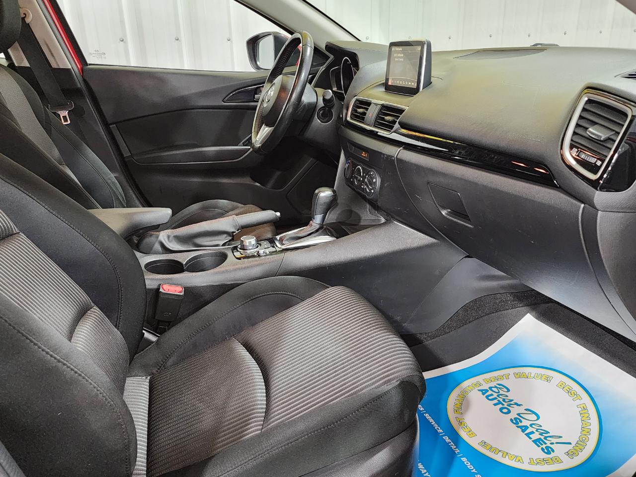 Mazda MAZDA3 i Touring AT 5-Door 2015