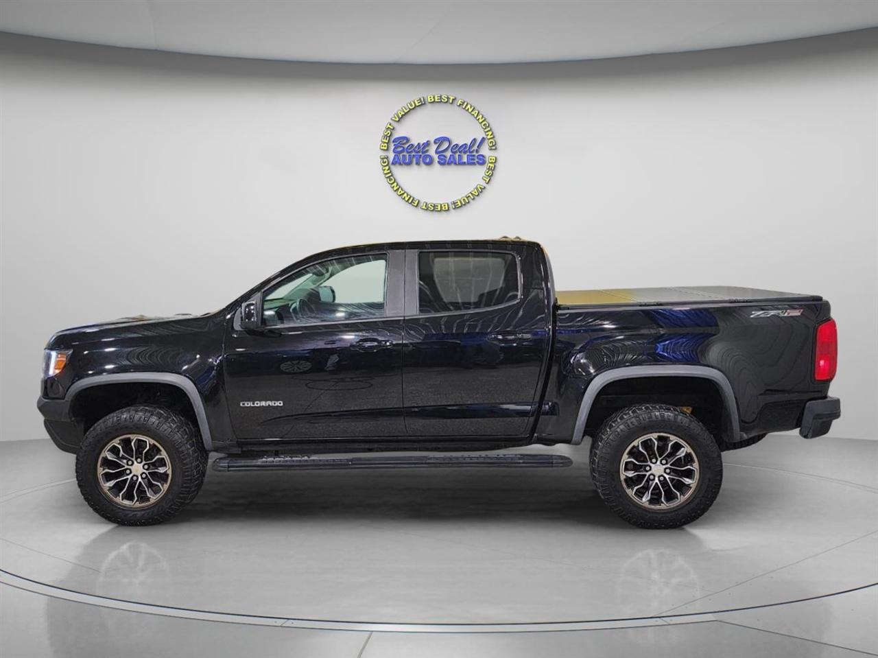 View vehicle photo 3