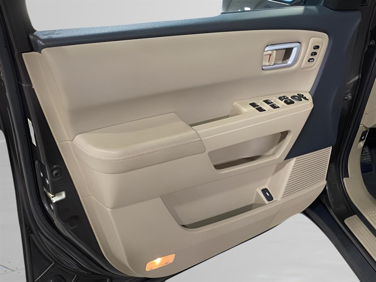 2015 Honda Pilot Touring - Photo 24