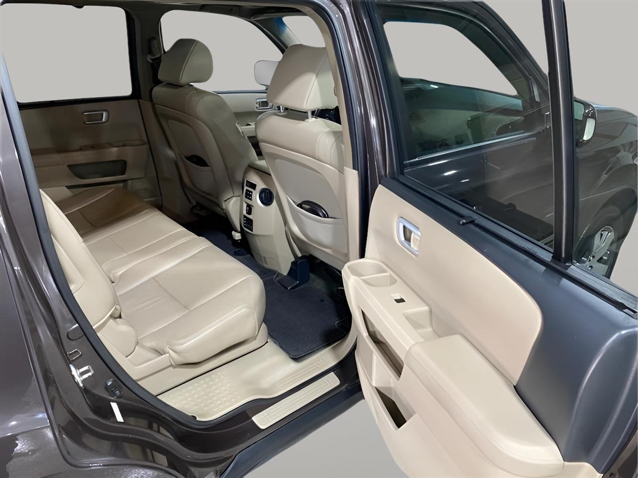 2015 Honda Pilot Touring - Photo 29