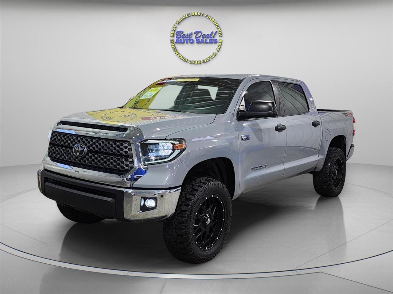 Toyota Tundra  2021