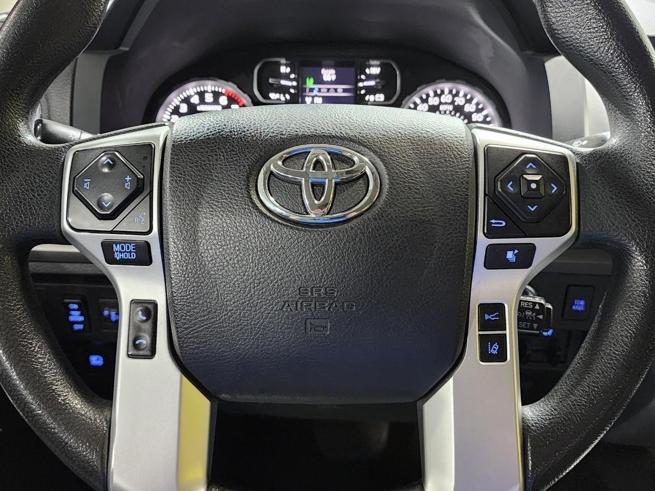 Toyota Tundra  2021