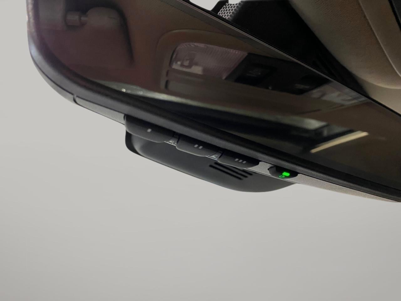 Honda Pilot EX-L w/Navigation and RES AWD 2019