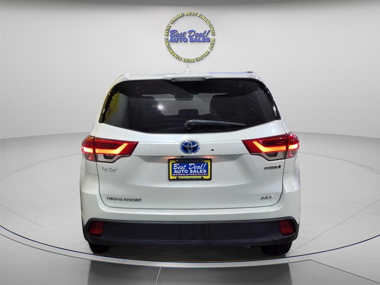 Toyota Highlander Hybrid  2018