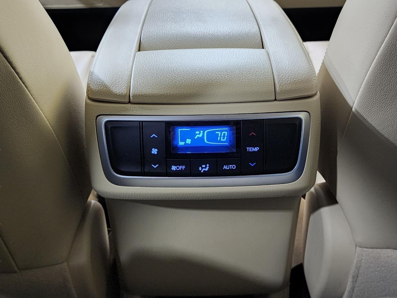 Toyota Highlander Hybrid  2018