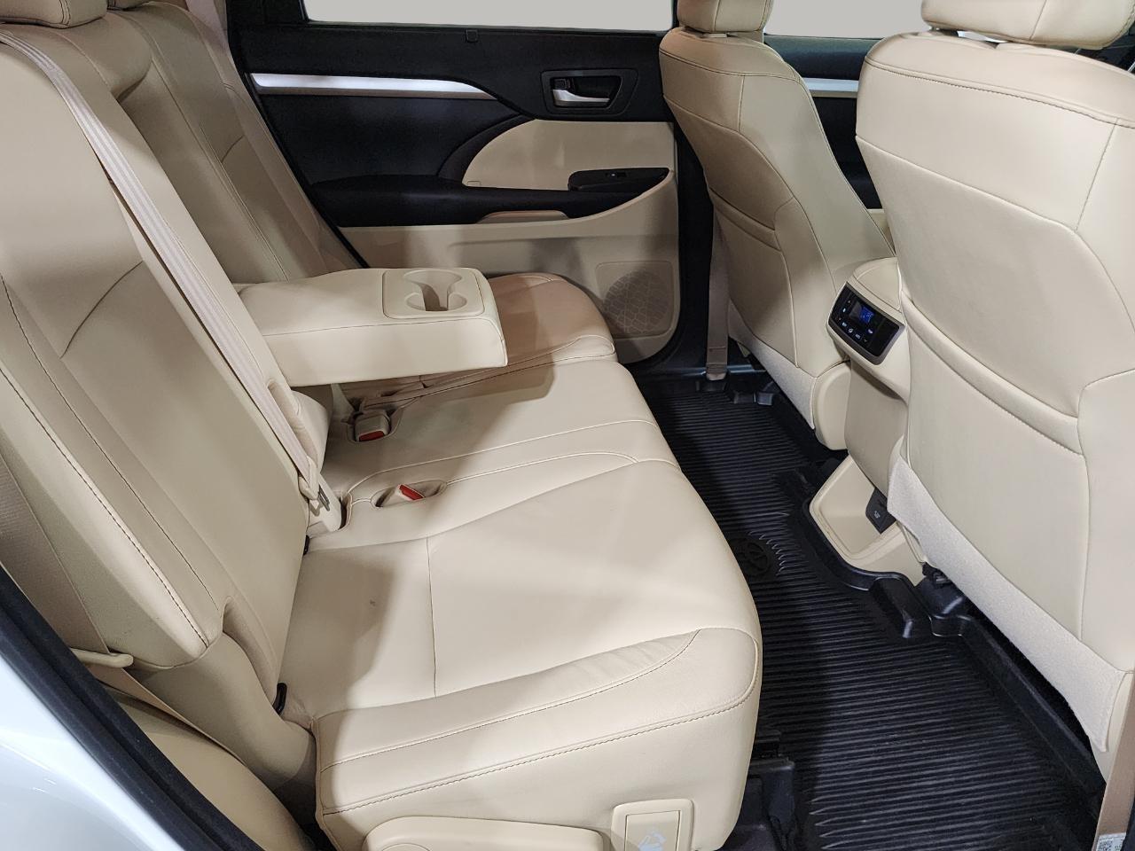 Toyota Highlander Hybrid  2018