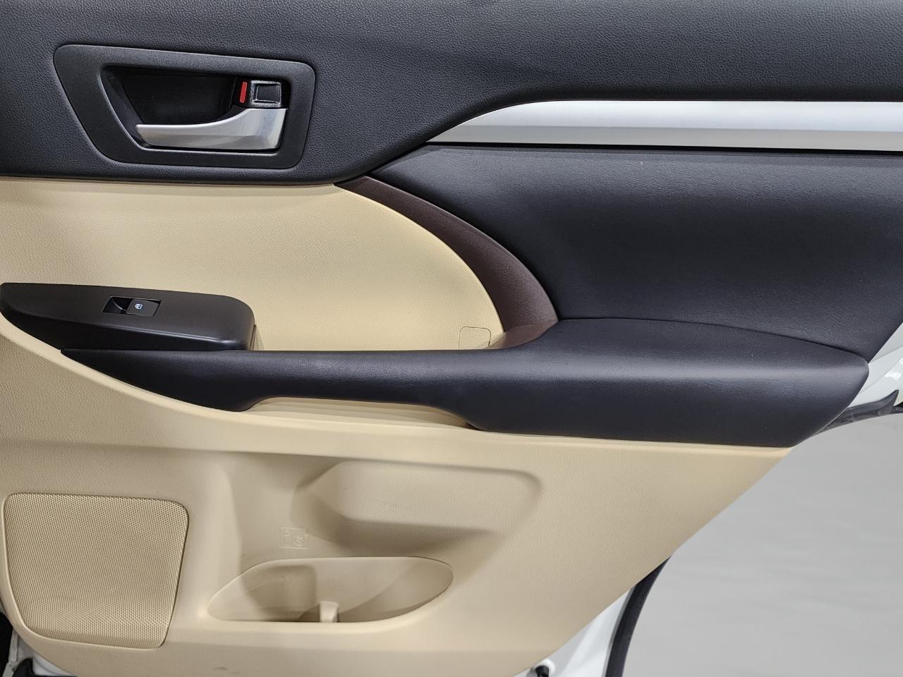 Toyota Highlander Hybrid  2018