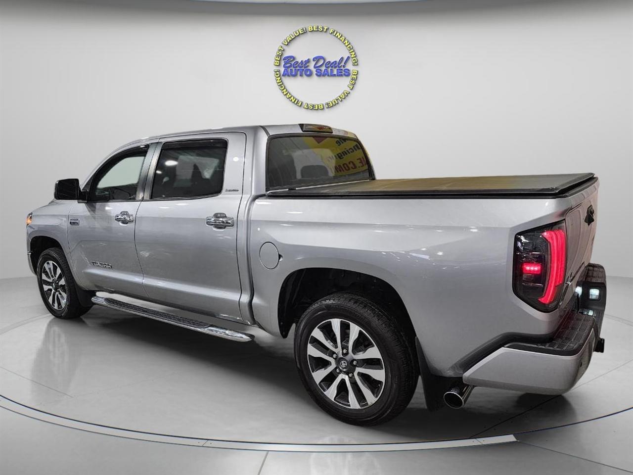Toyota Tundra Limited 5.7L FFV CrewMax 4WD 2018