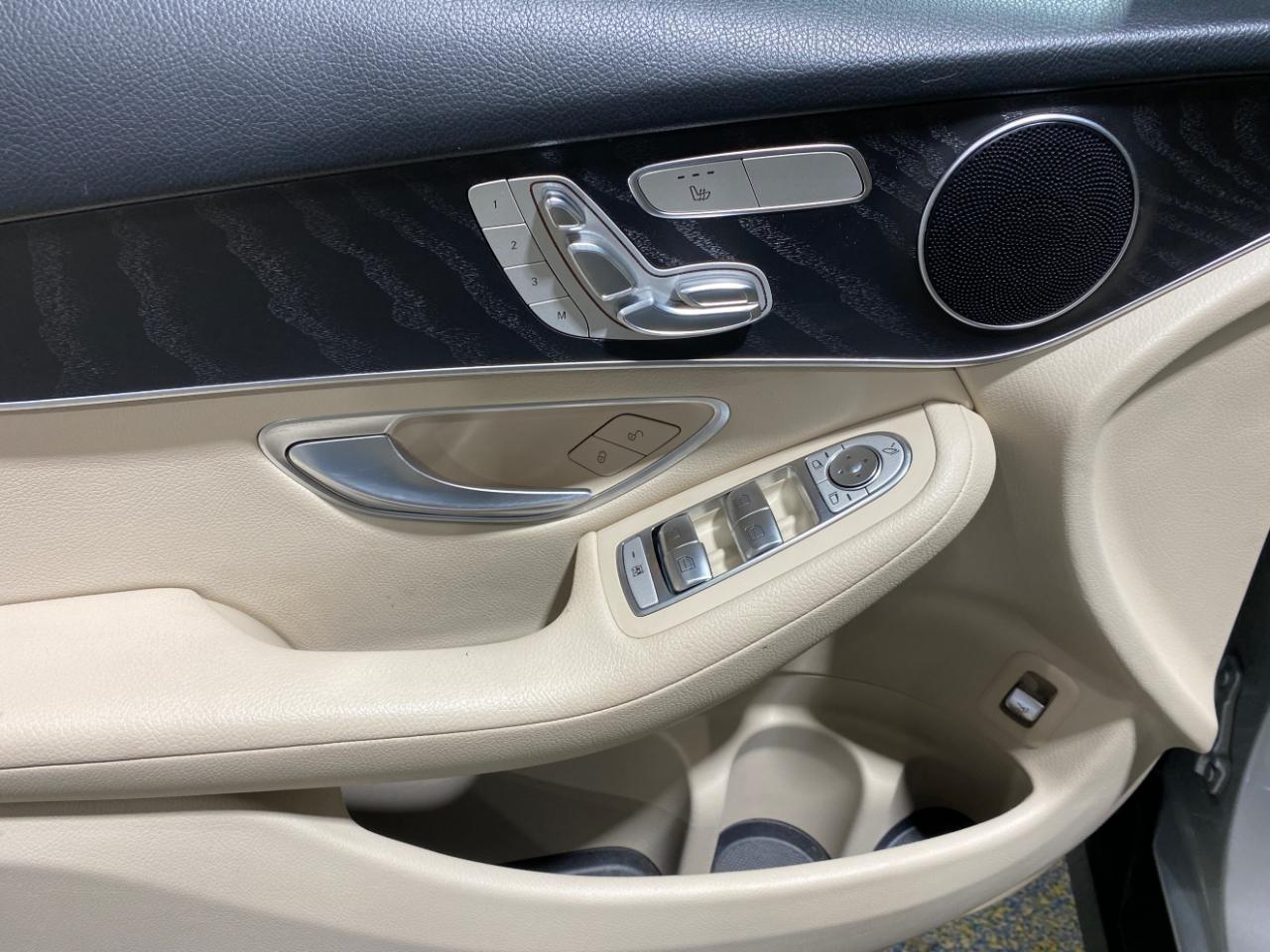Mercedes-Benz GLC-Class GLC300 4MATIC 2018