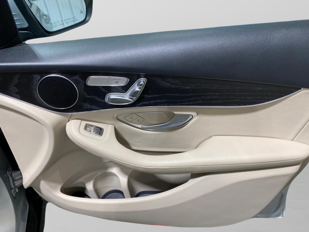 Mercedes-Benz GLC-Class GLC300 4MATIC 2018