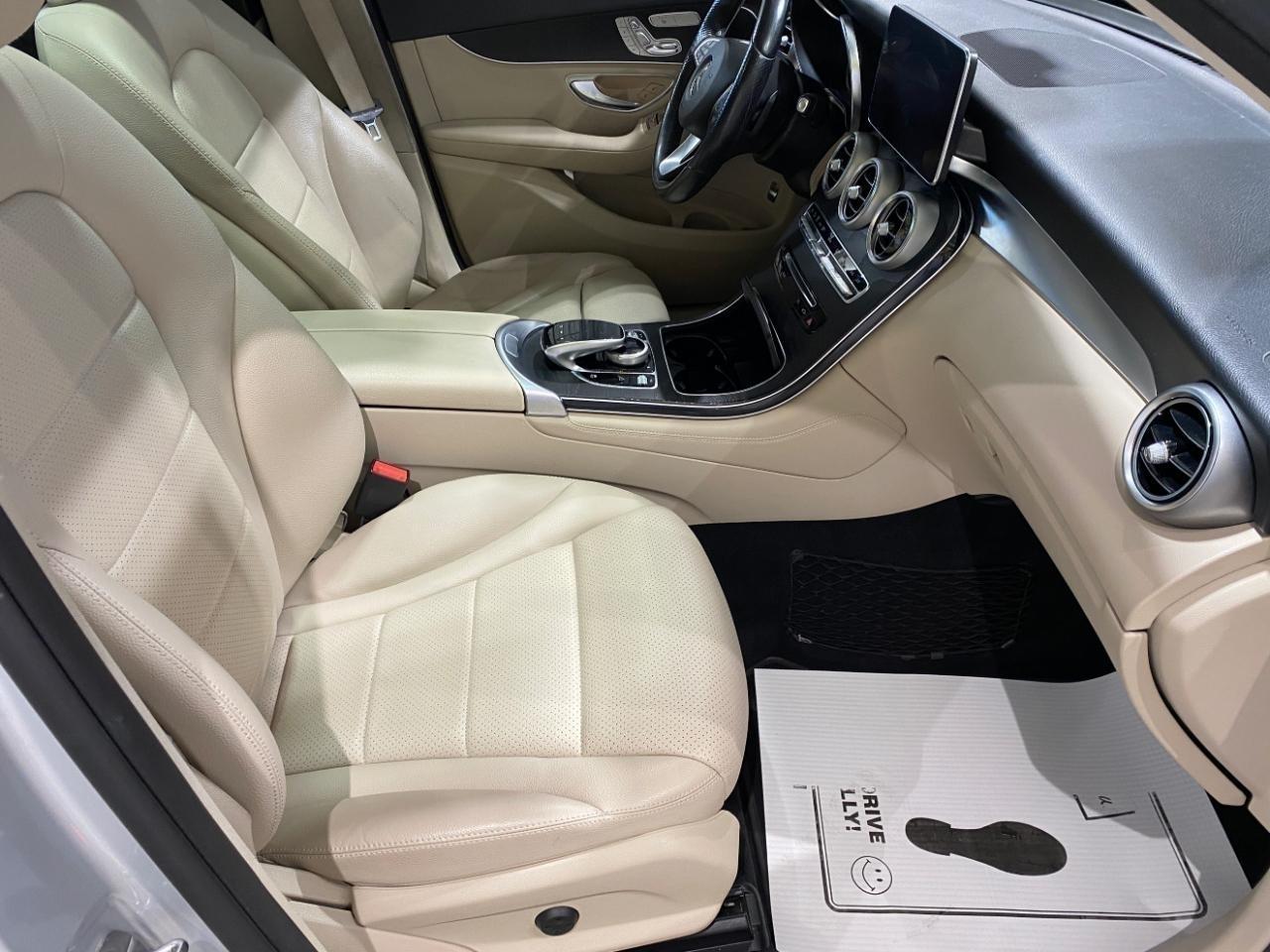 Mercedes-Benz GLC-Class GLC300 4MATIC 2018