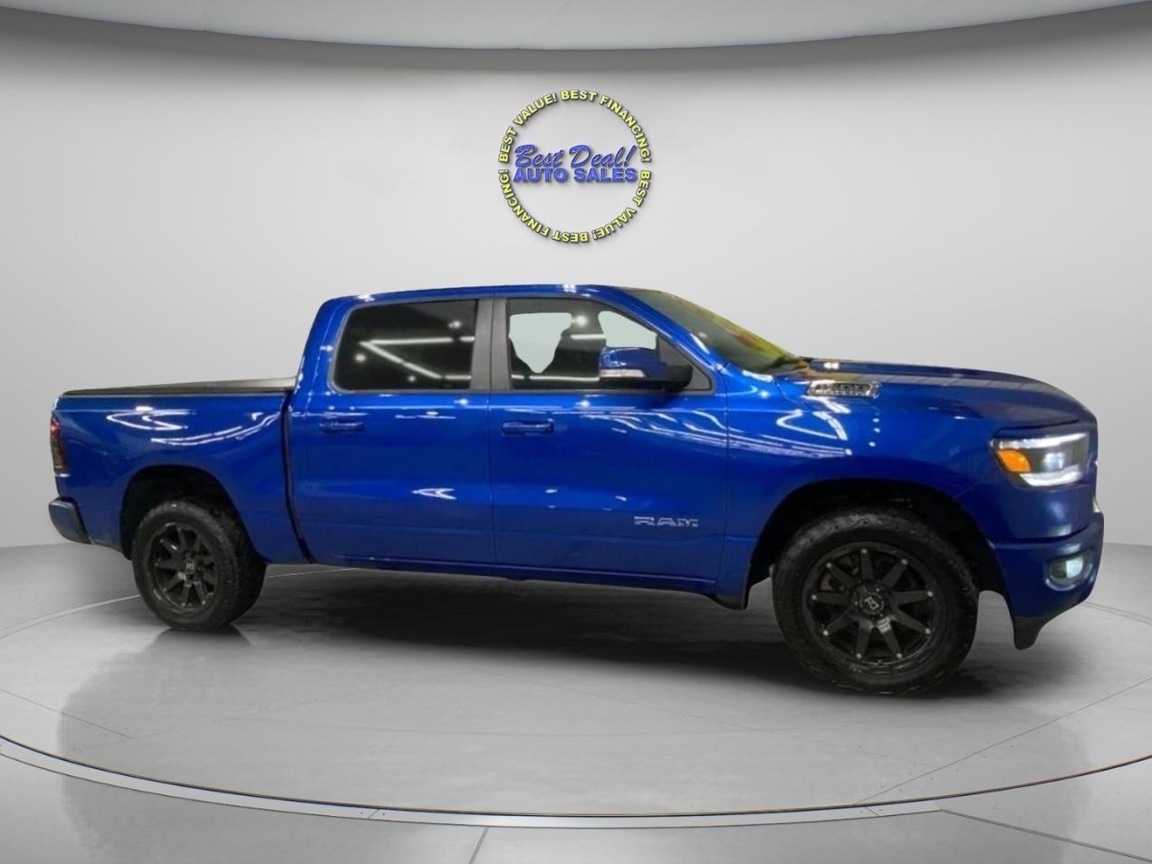 RAM 1500 Big Horn Crew Cab SWB 4WD 2019