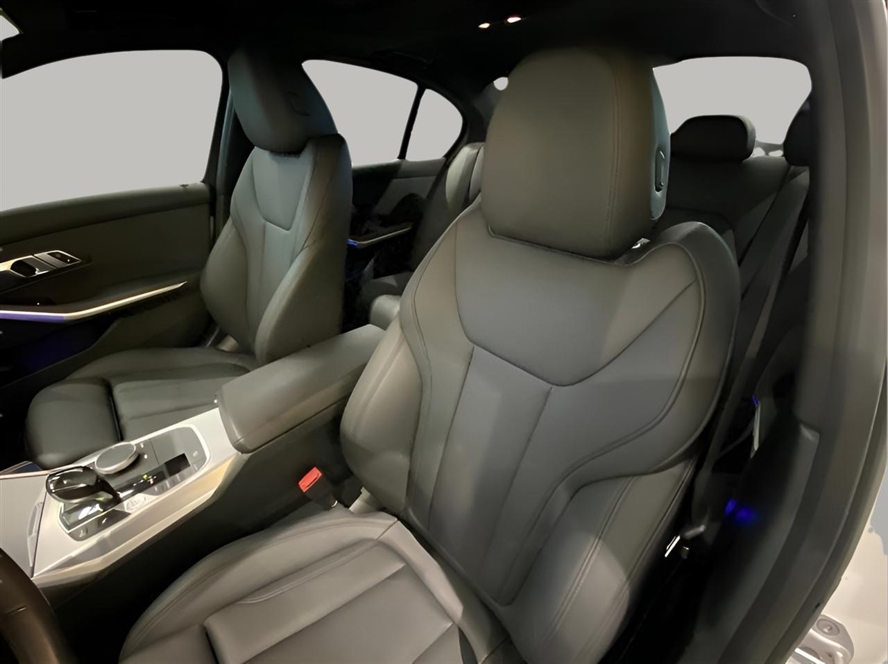 BMW 3-Series M340i xDrive 2021
