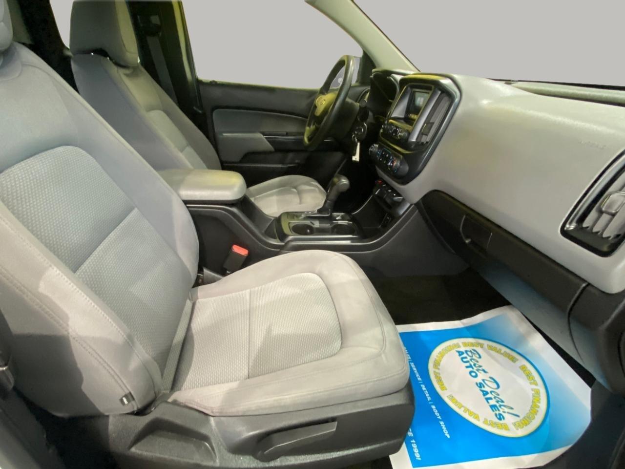 Chevrolet Colorado Work Truck Ext. Cab 4WD 2017