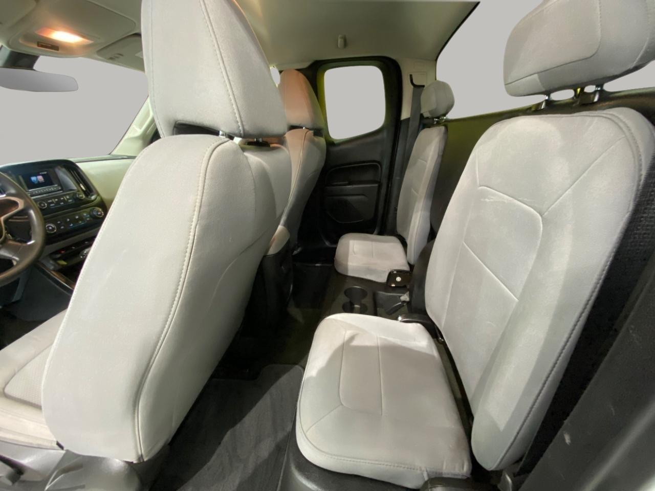 Chevrolet Colorado Work Truck Ext. Cab 4WD 2017