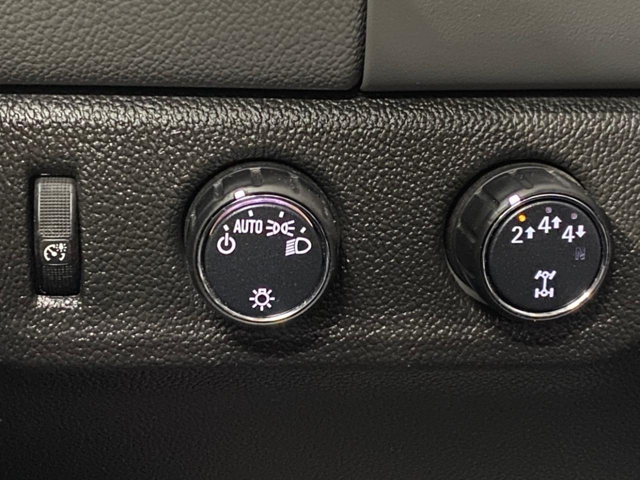 Chevrolet Colorado Work Truck Ext. Cab 4WD 2017