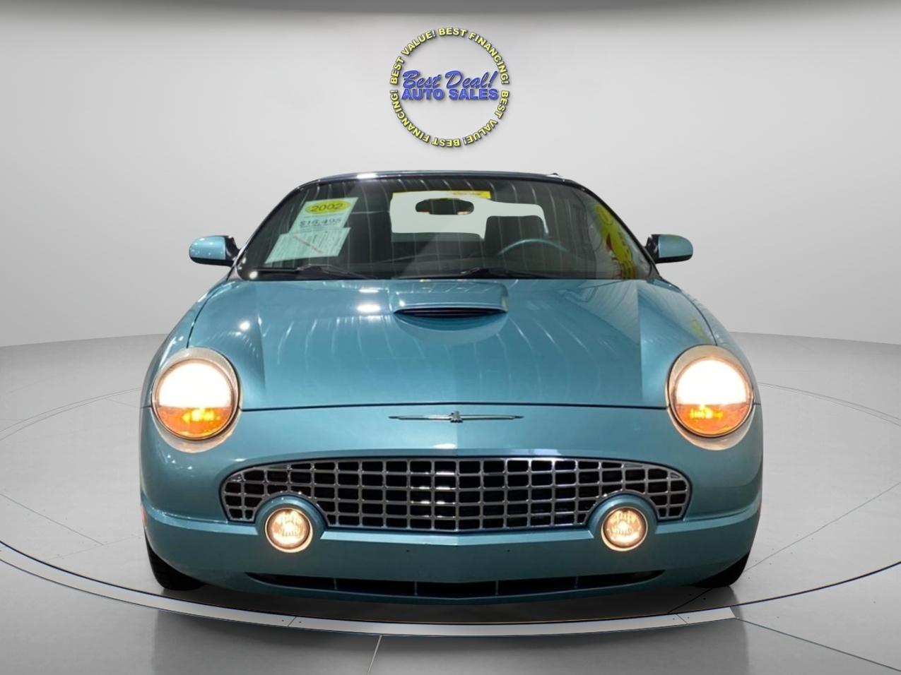 Ford Thunderbird Deluxe 2002