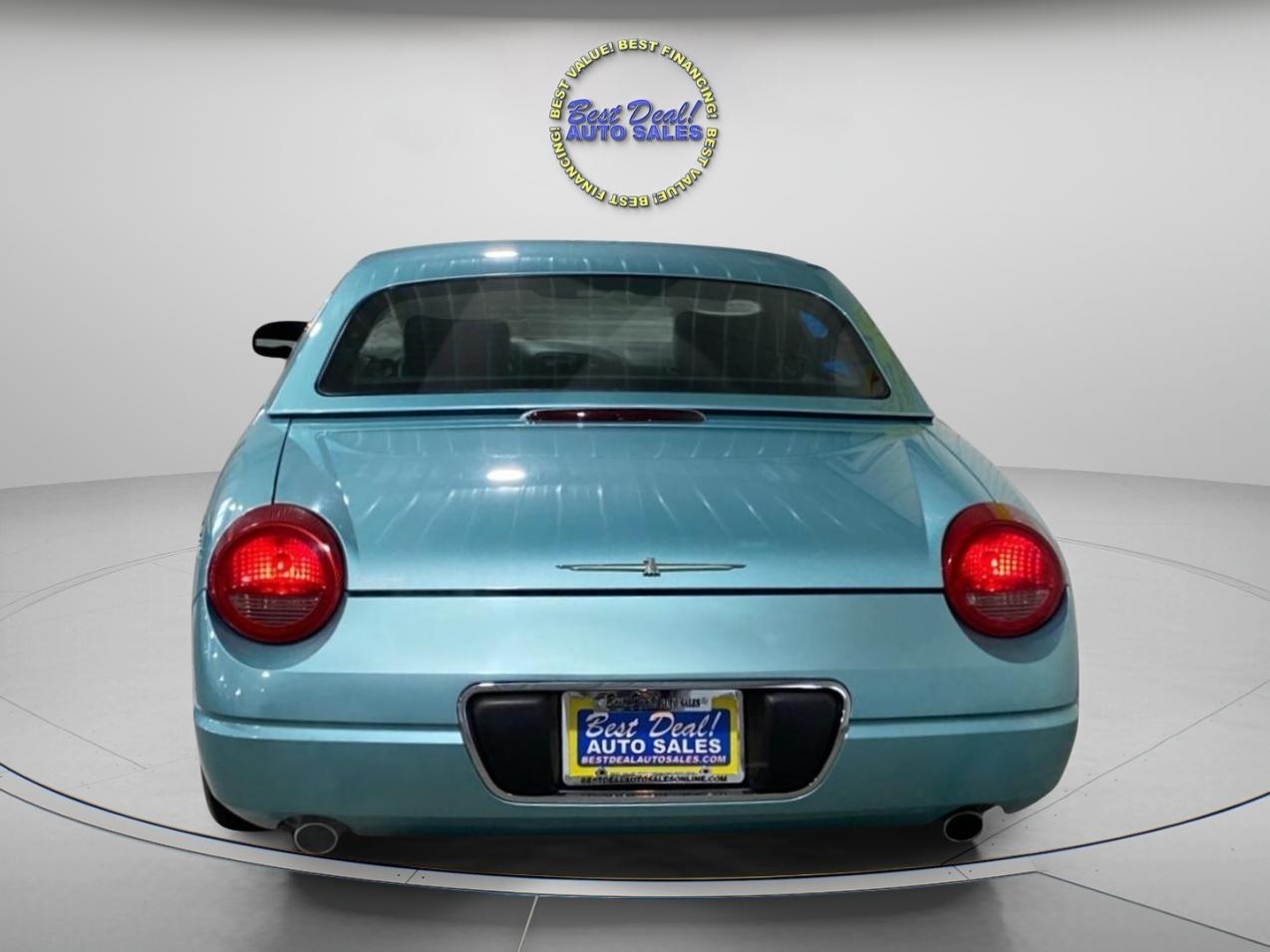 Ford Thunderbird Deluxe 2002