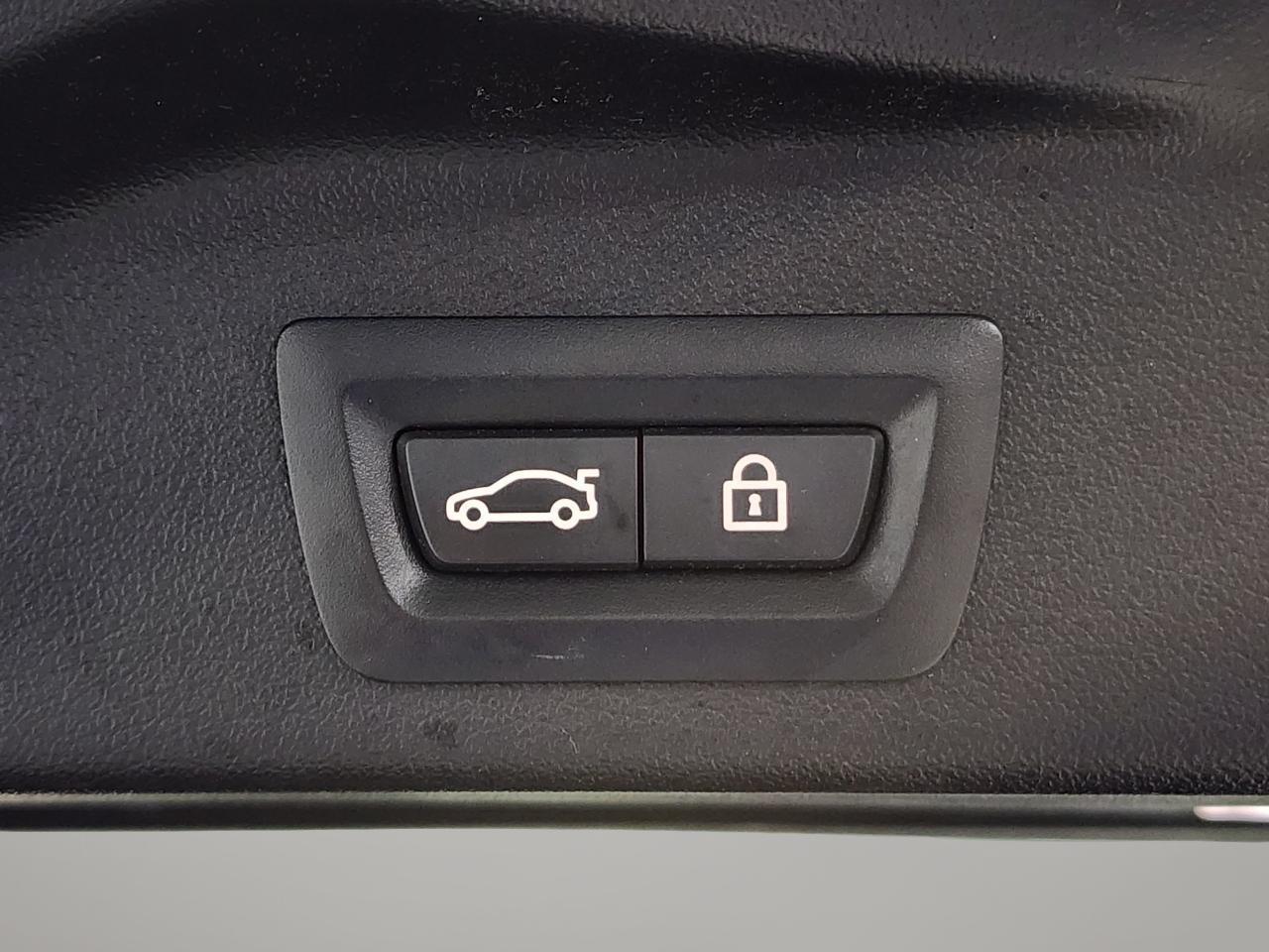 BMW X5  2019
