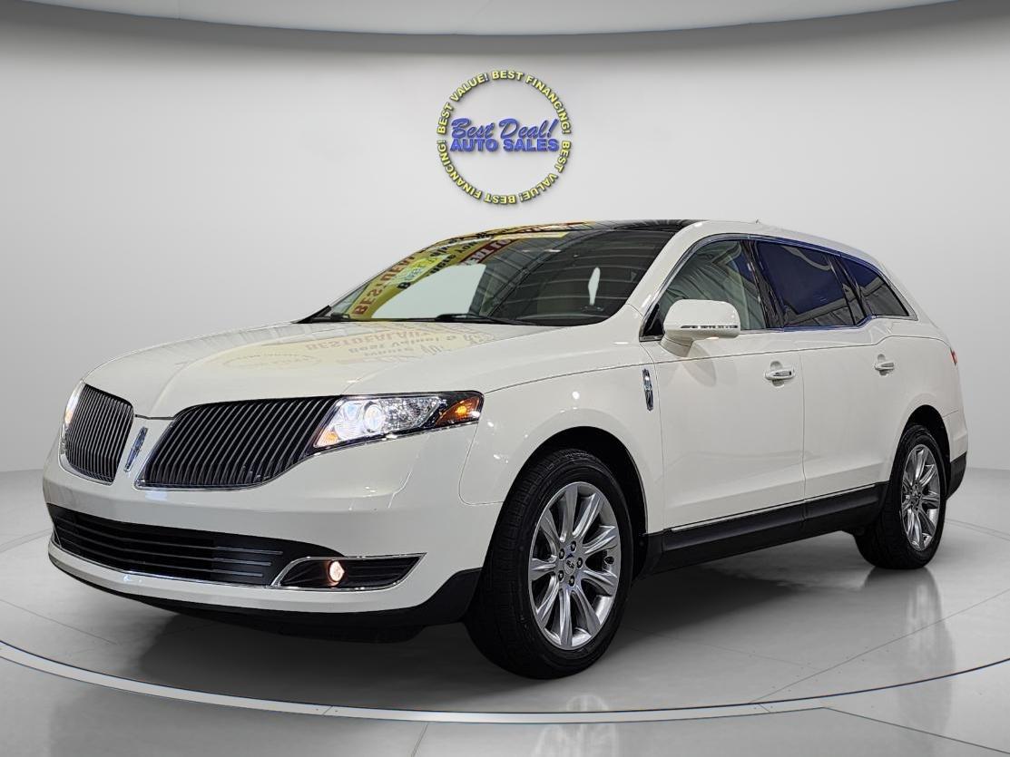 2013 Lincoln MKT 4dr Crossover
