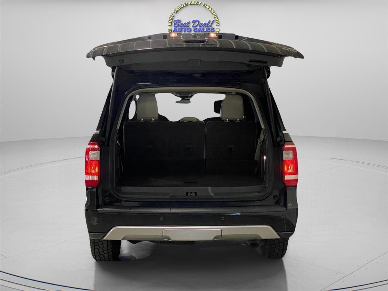 2020 Ford Expedition XLT - Photo 9