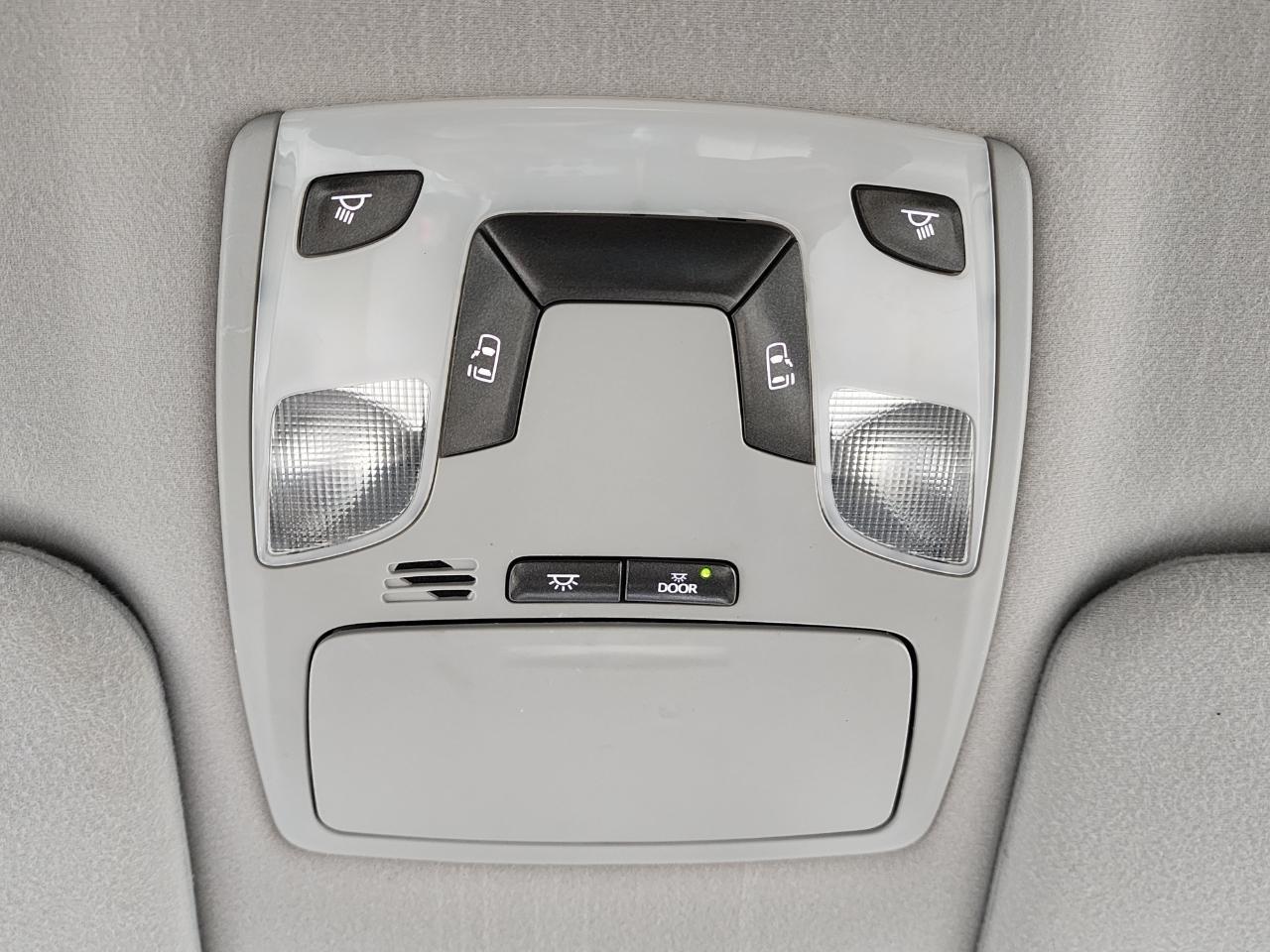Toyota Sienna  2014