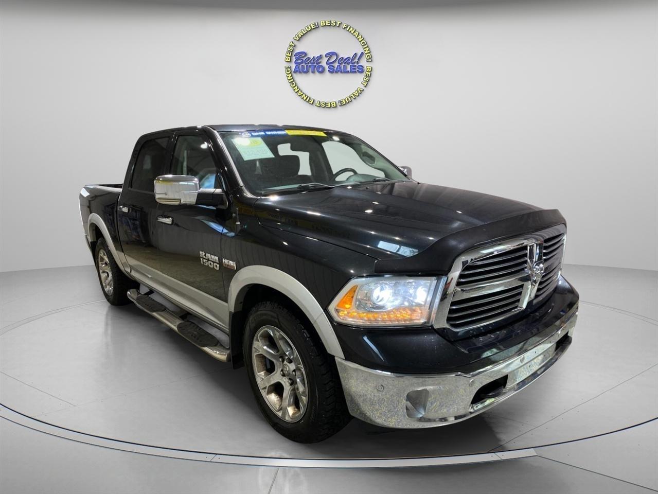 RAM 1500 Laramie Crew Cab SWB 4WD 2016