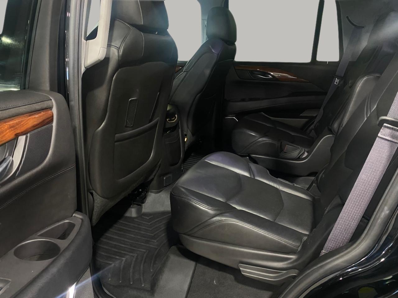 Cadillac Escalade Premium 4WD 2015
