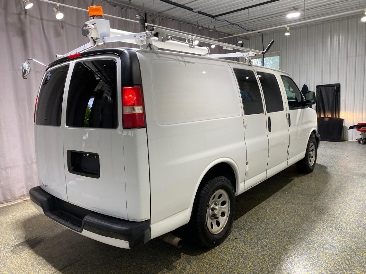 Chevrolet Express 1500 Cargo 2013