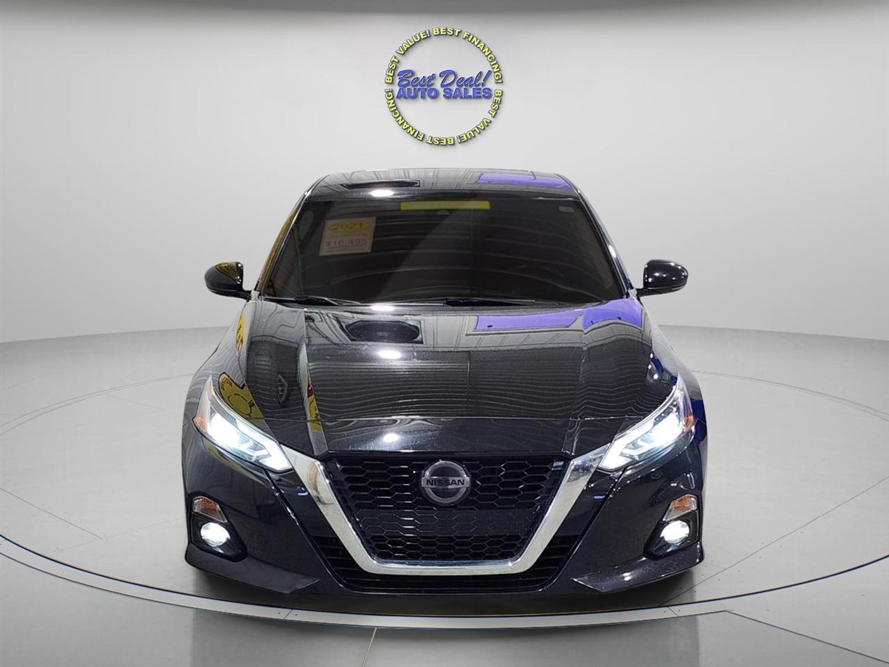 Nissan Altima  2021