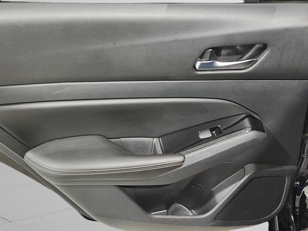 Nissan Altima  2021