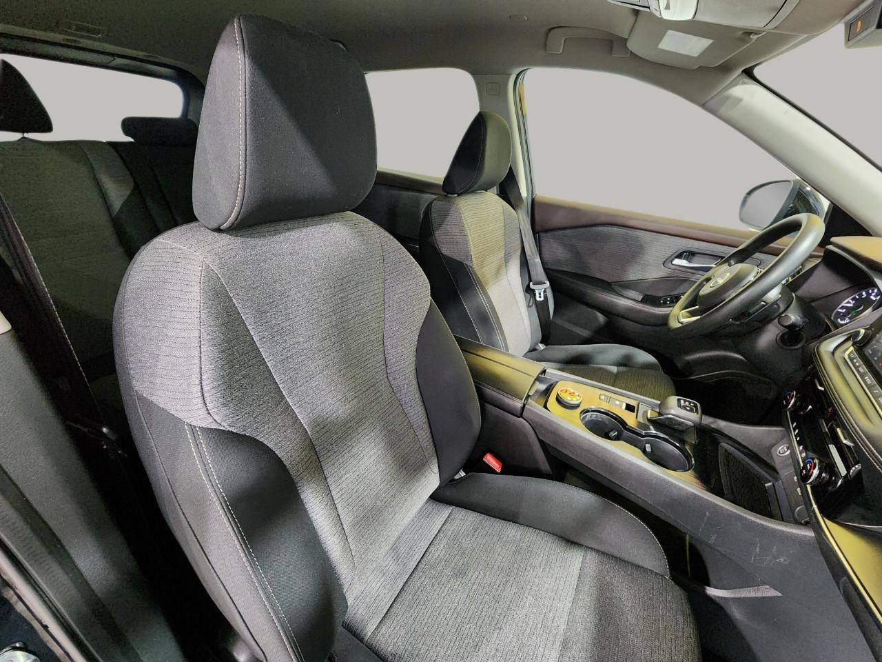 Nissan Rogue  2022