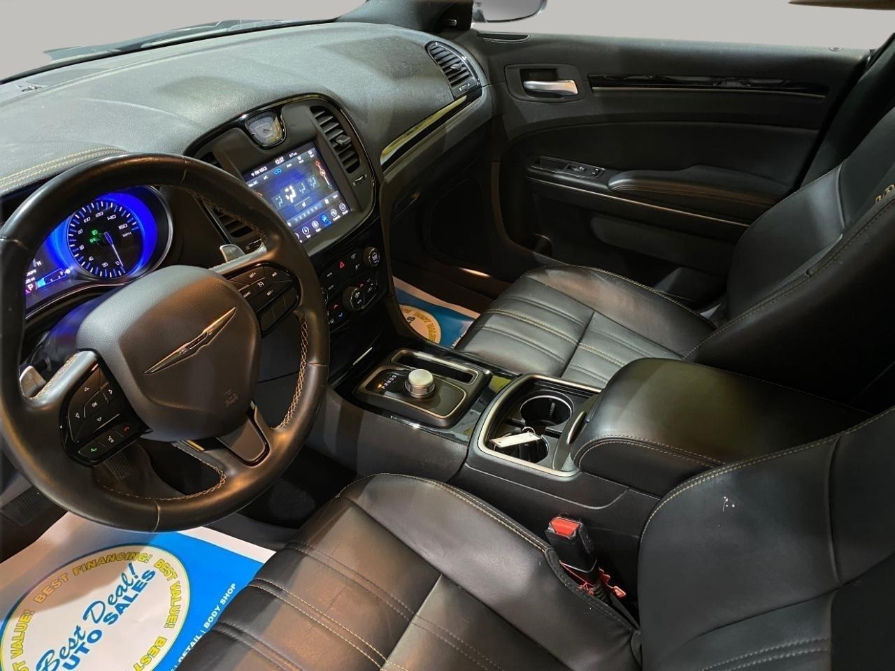 Chrysler 300 S V6 RWD 2019