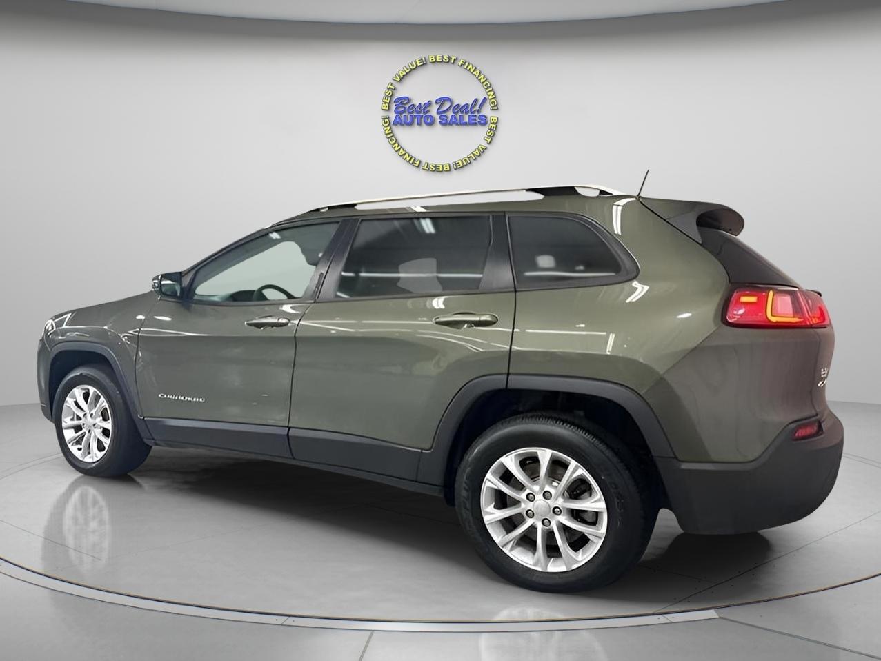 Jeep Cherokee Latitude 4WD 2021