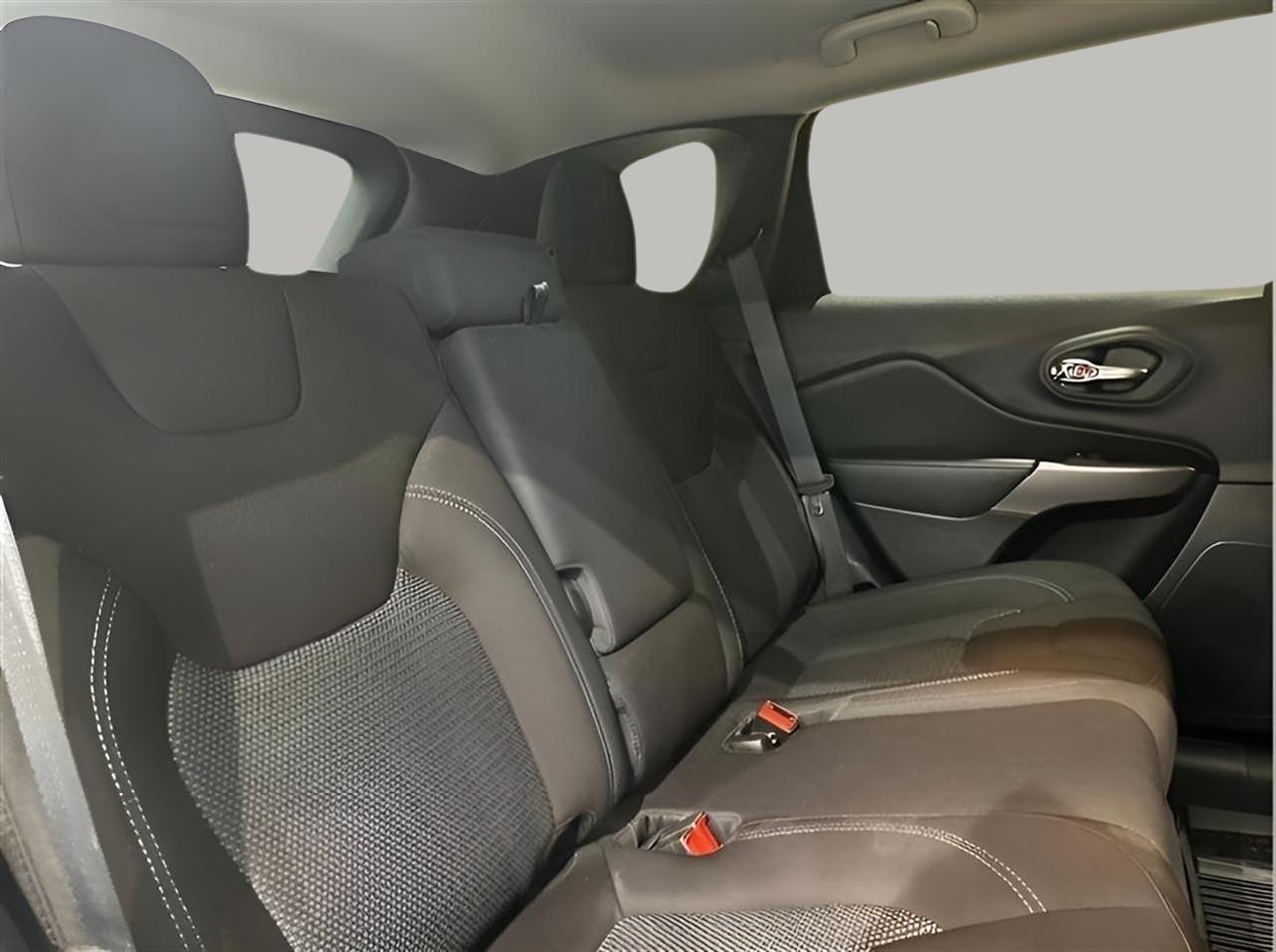 Jeep Cherokee Latitude 4WD 2021