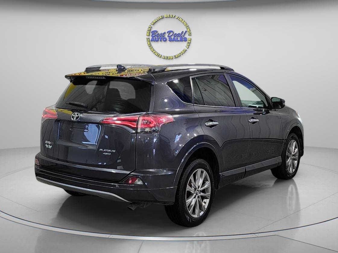 Toyota RAV4  2017