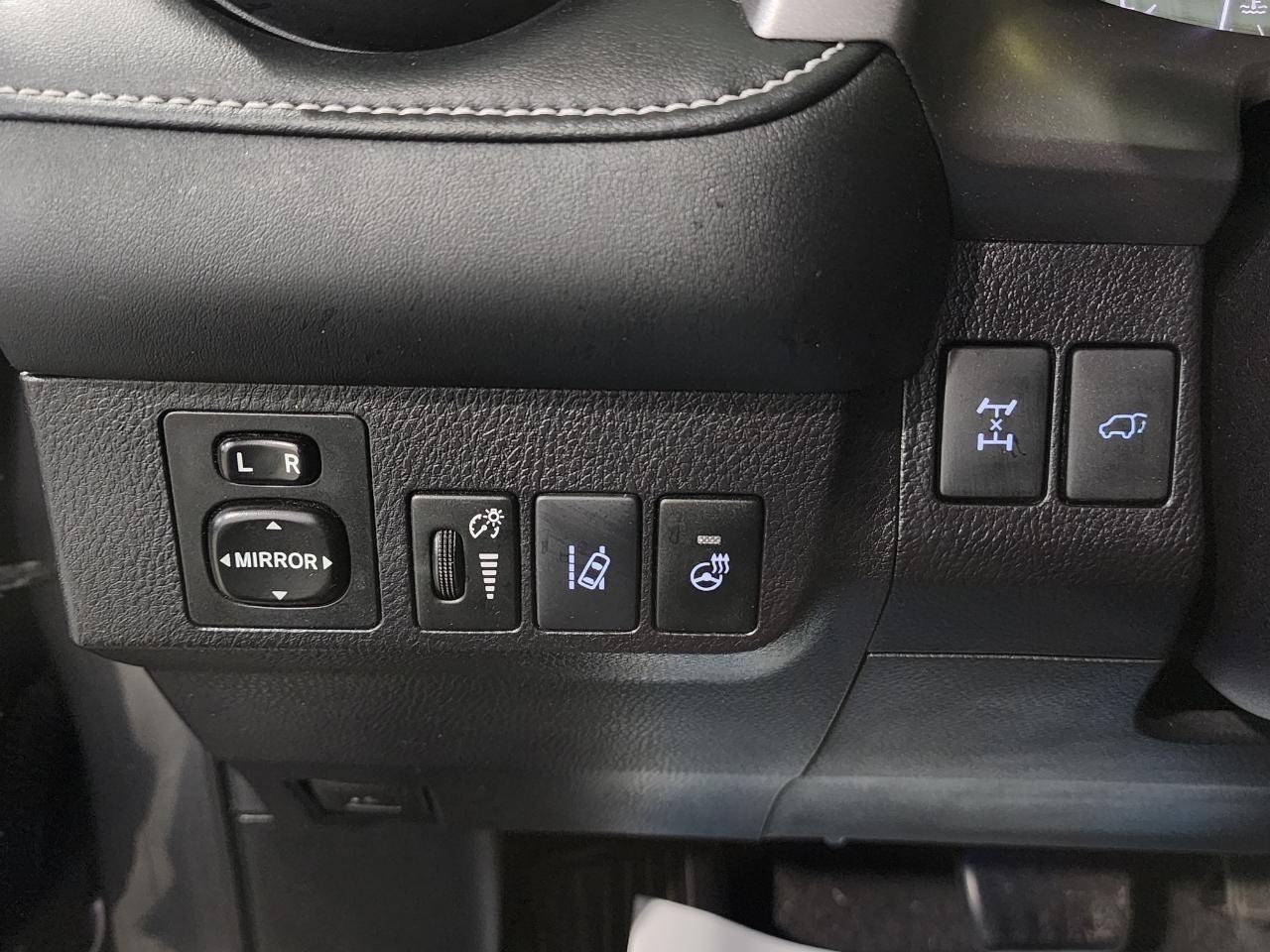 Toyota RAV4  2017