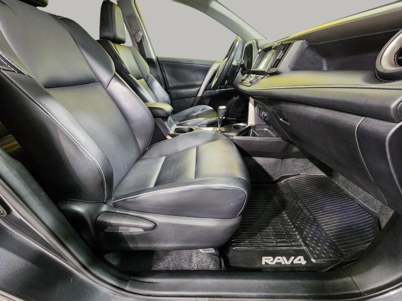 Toyota RAV4  2017