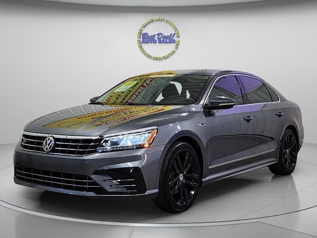 2017 Volkswagen Passat R-Line 1.8T 4dr Sedan