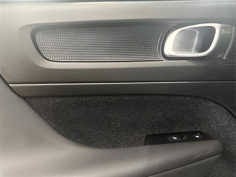 Volvo XC40 T5 Momentum AWD 2022
