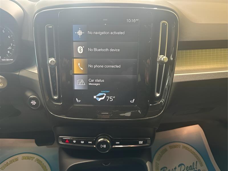 Volvo XC40 T5 Momentum AWD 2022