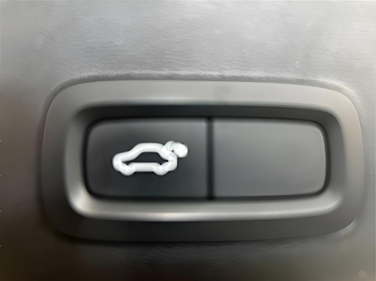 Volvo XC40 T5 Momentum AWD 2022