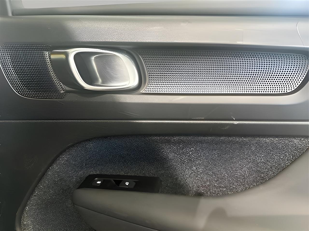 Volvo XC40 T5 Momentum AWD 2022