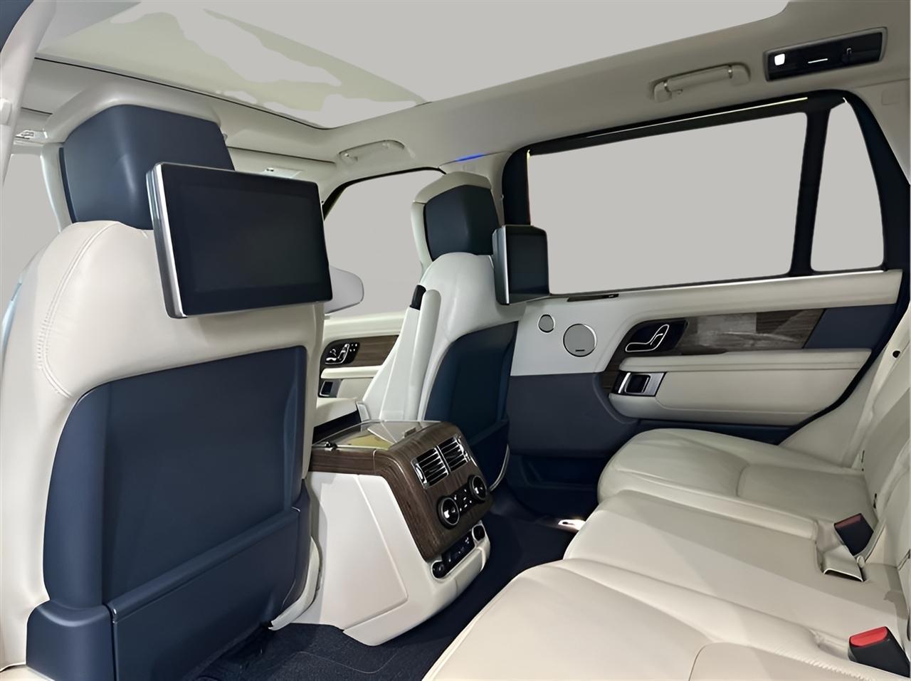 Land Rover Range Rover Supercharged LWB 2019