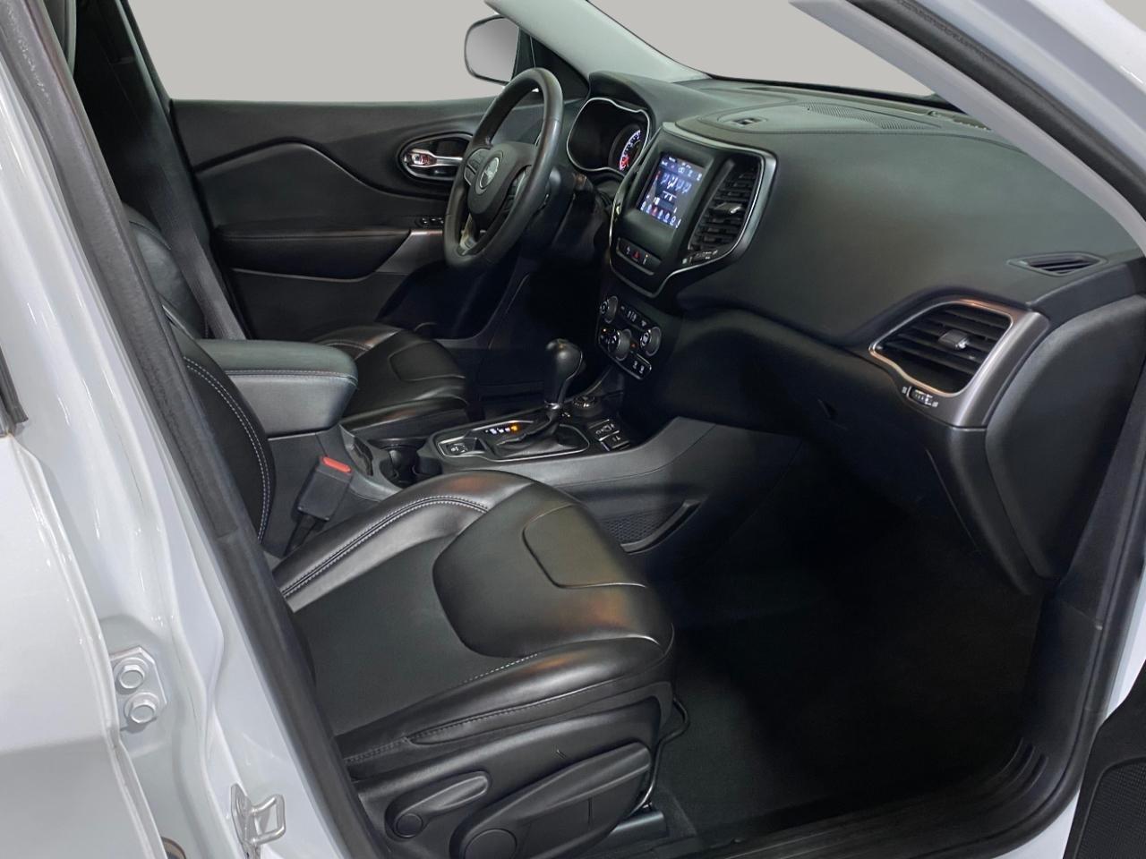 Jeep Cherokee Latitude Plus 4WD 2021