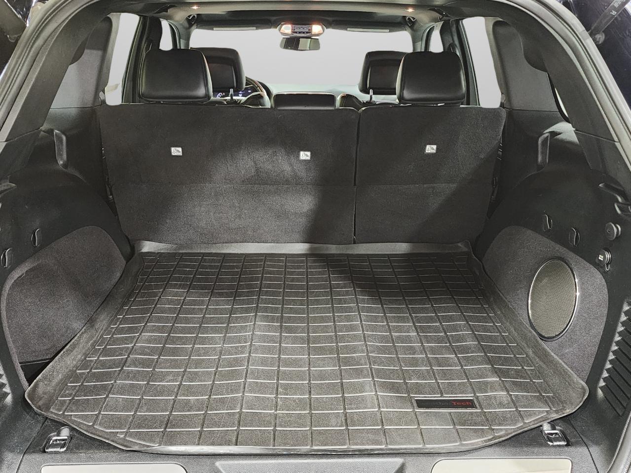 Jeep Grand Cherokee  2016