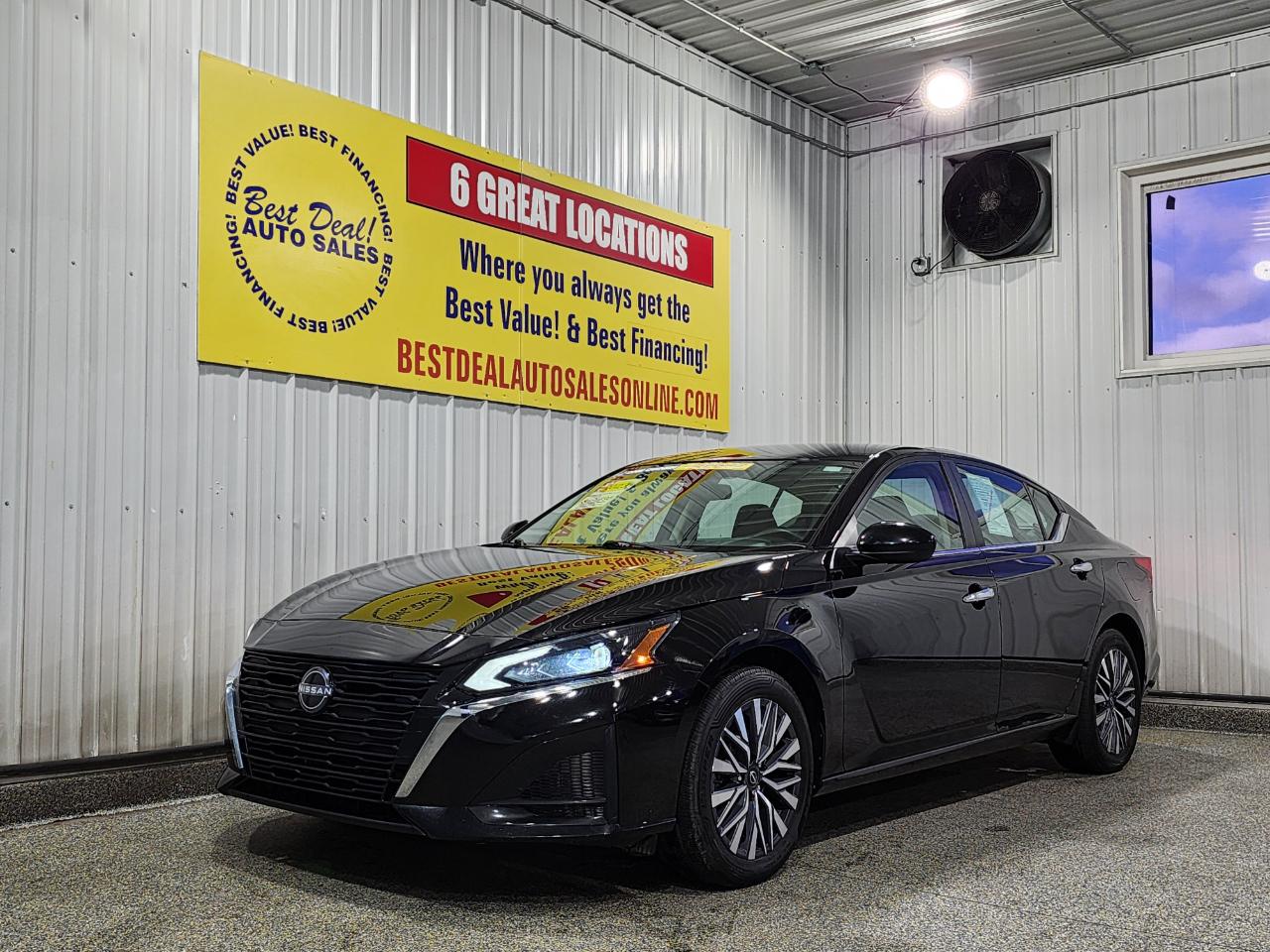 2023 Nissan Altima 2.5 SV AWD 4dr Sedan
