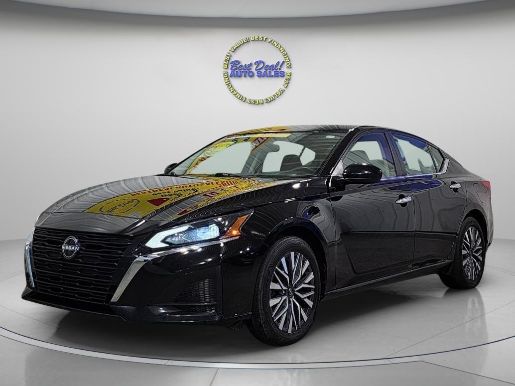 2023 Nissan Altima 2.5 SV AWD 4dr Sedan